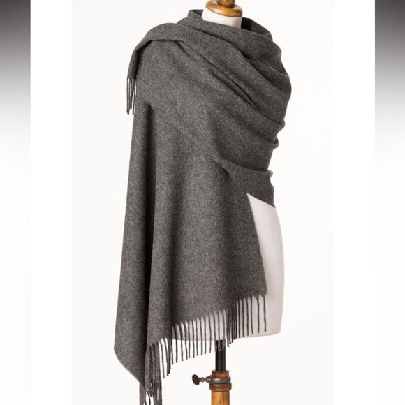 CASHMERE GREY SCARF - SHAWL - STOLE - WRAP - PLAIN LUXURY WITH FRINGE - Picture 8 of 8